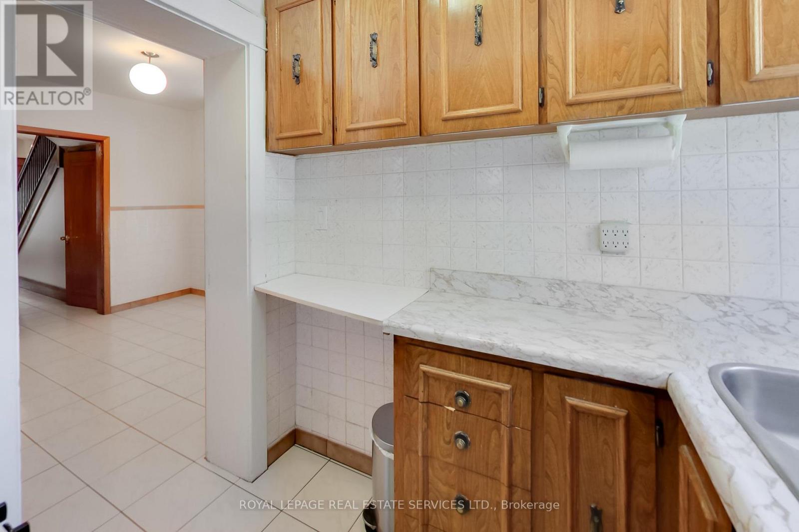 85 DAWES ROAD - 16