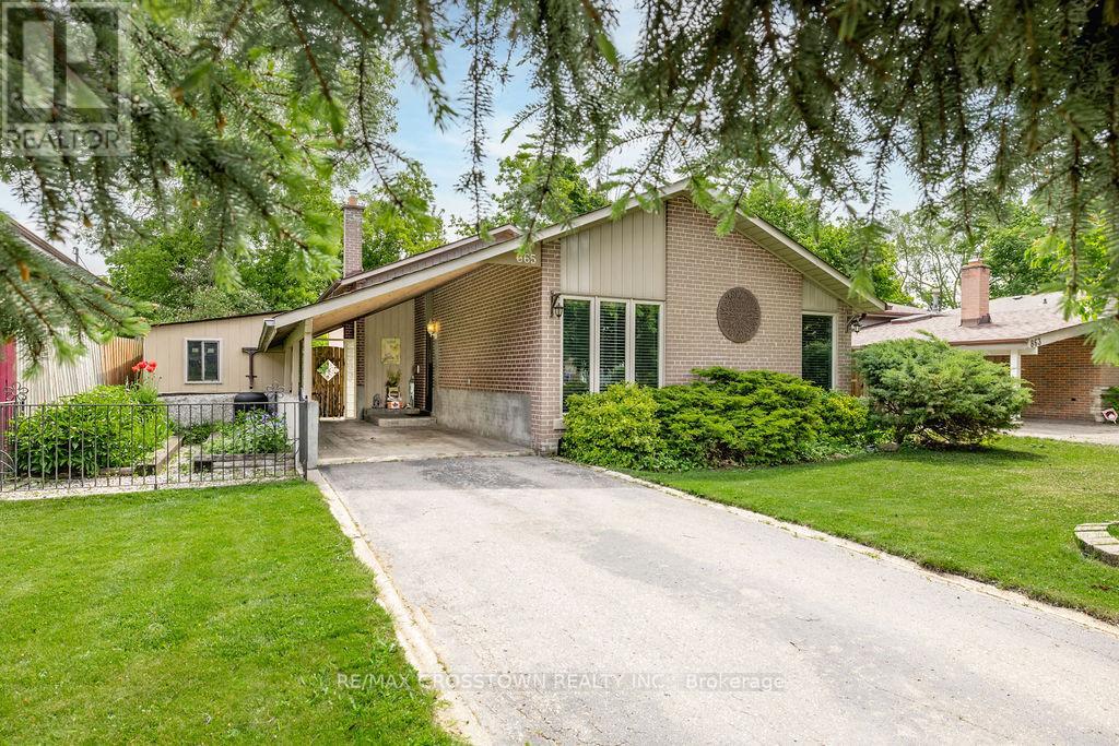 865 KROSNO BOULEVARD - 1