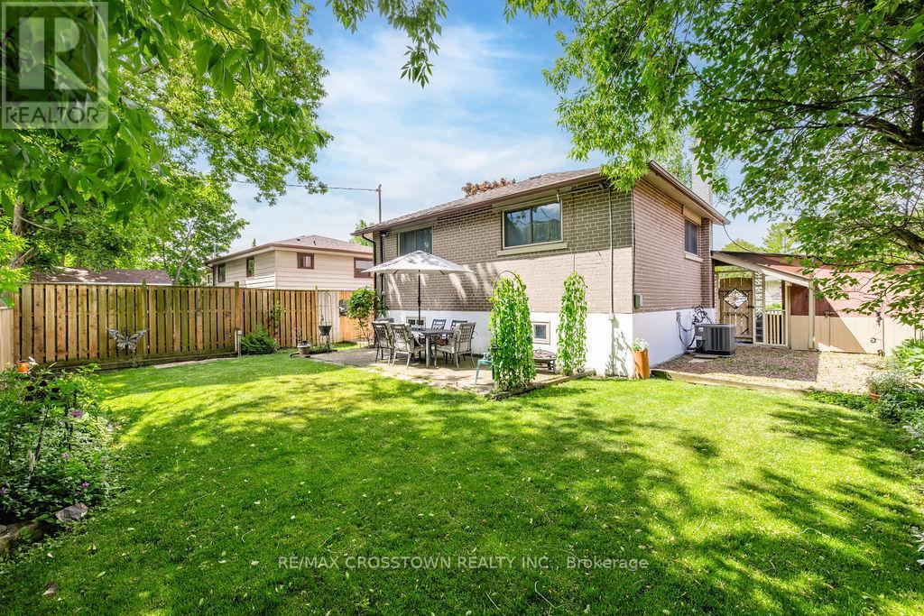 865 KROSNO BOULEVARD - 38