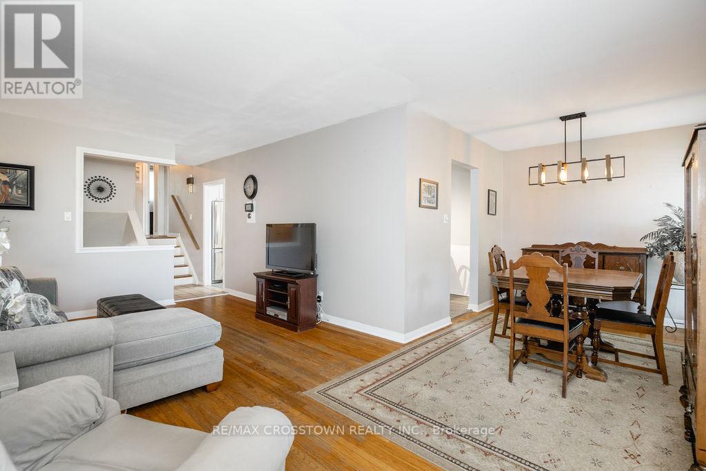 865 KROSNO BOULEVARD - 6