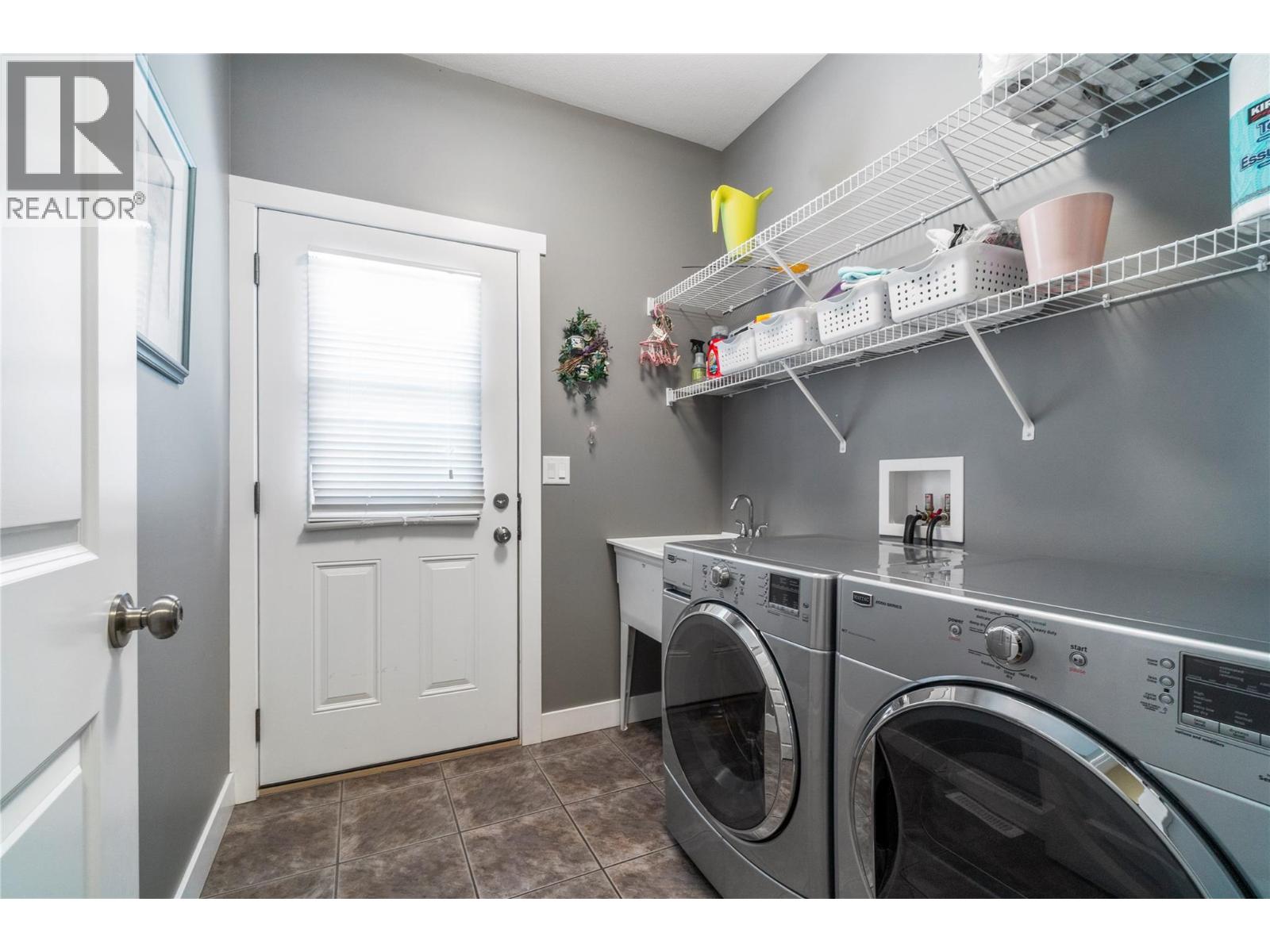#24 2751 15 Avenue NE - 22