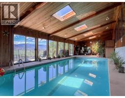 4610 37th Street, Osoyoos