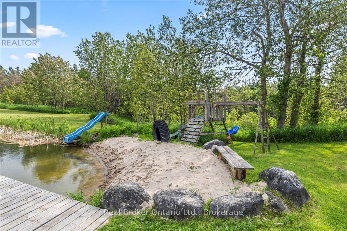 814222 GREENERY LANE - Image 14