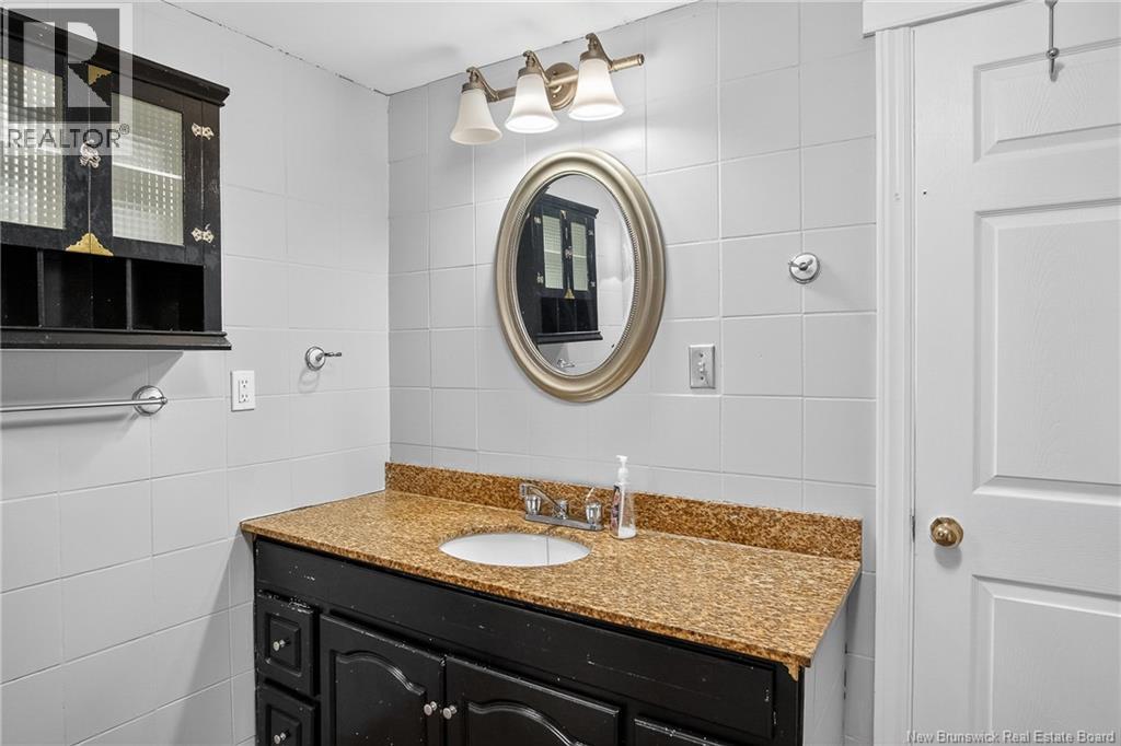 32 Violet Street - Image 24