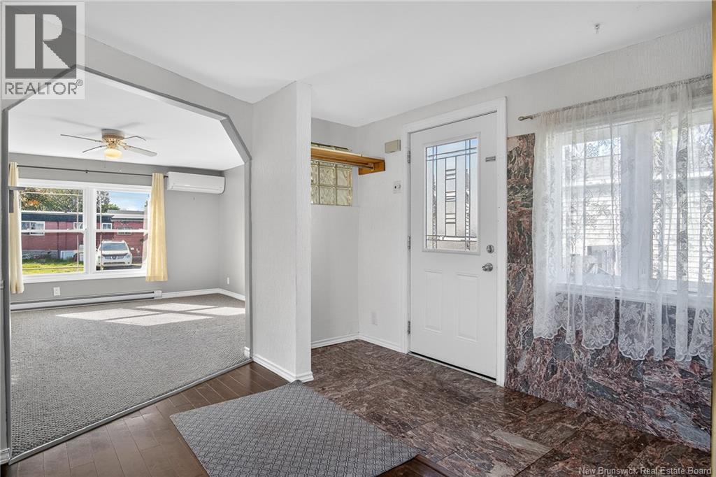 32 Violet Street - 4