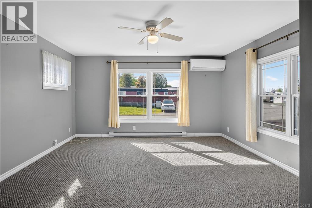 32 Violet Street - Image 5
