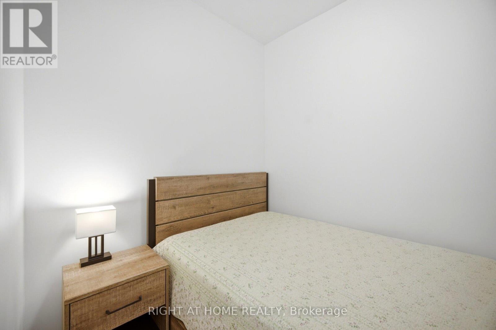#1704 2908 HIGHWAY 7 ROAD - 26