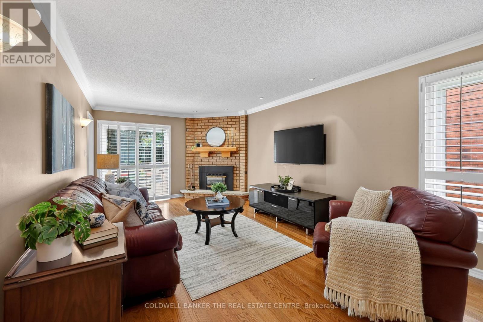274 KIRBY CRESCENT - 17
