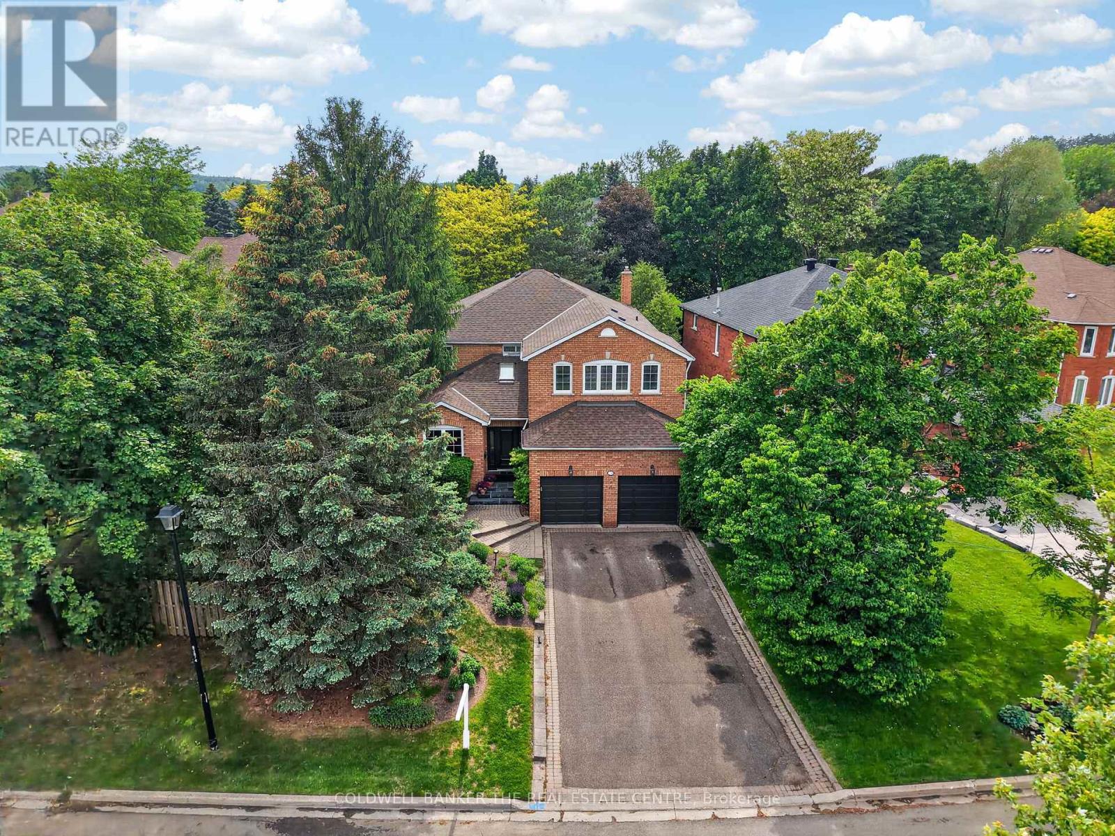 274 KIRBY CRESCENT - 32