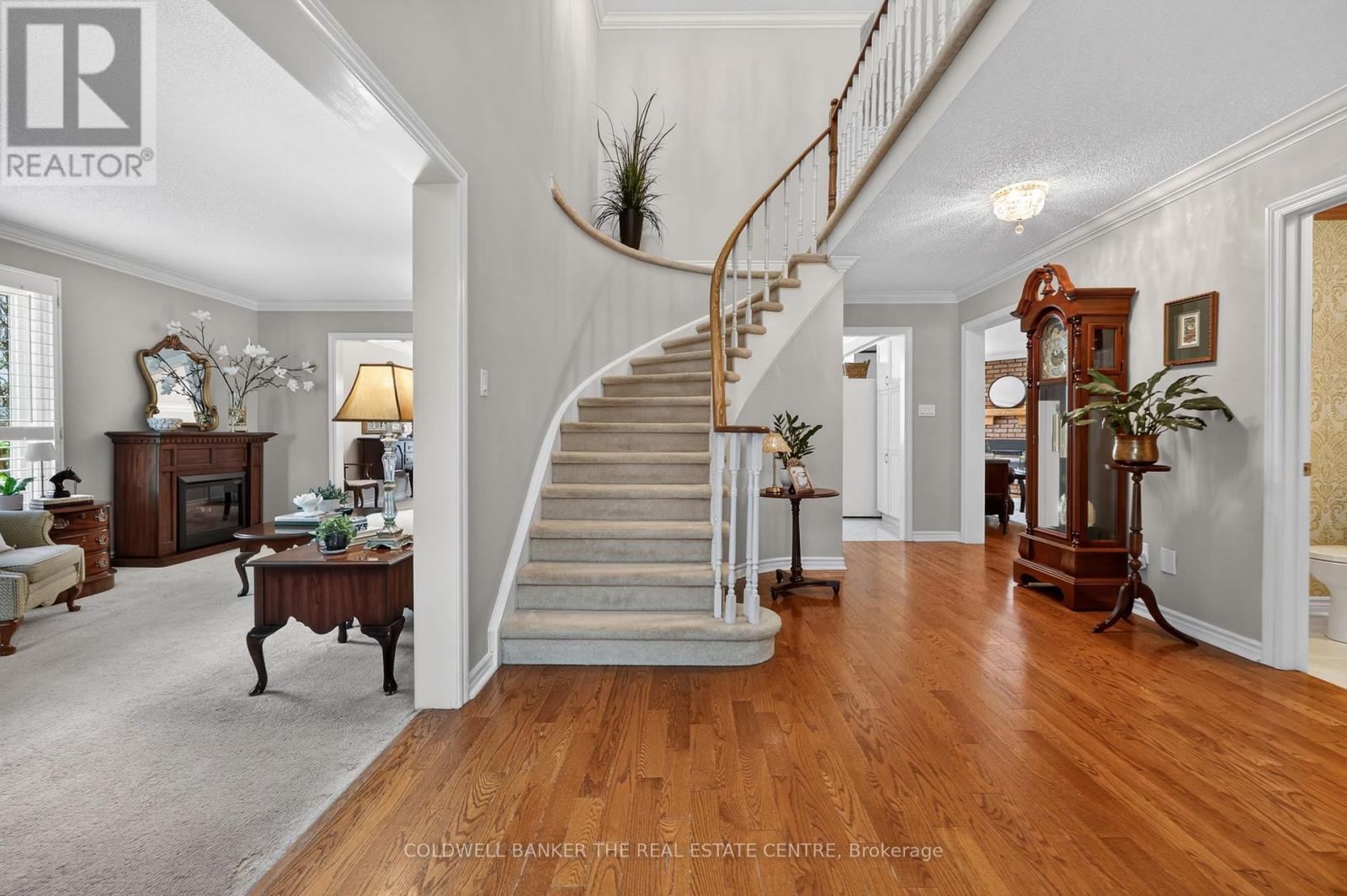 274 KIRBY CRESCENT - 6