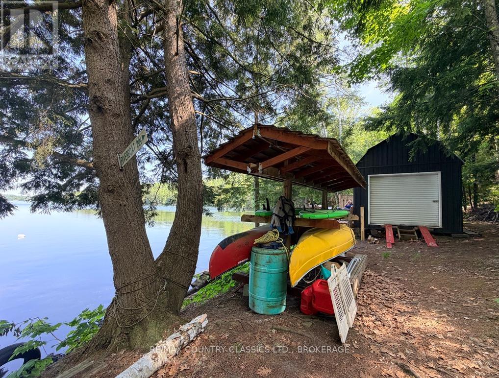3430 SHABOMEKA LAKE - Image 19