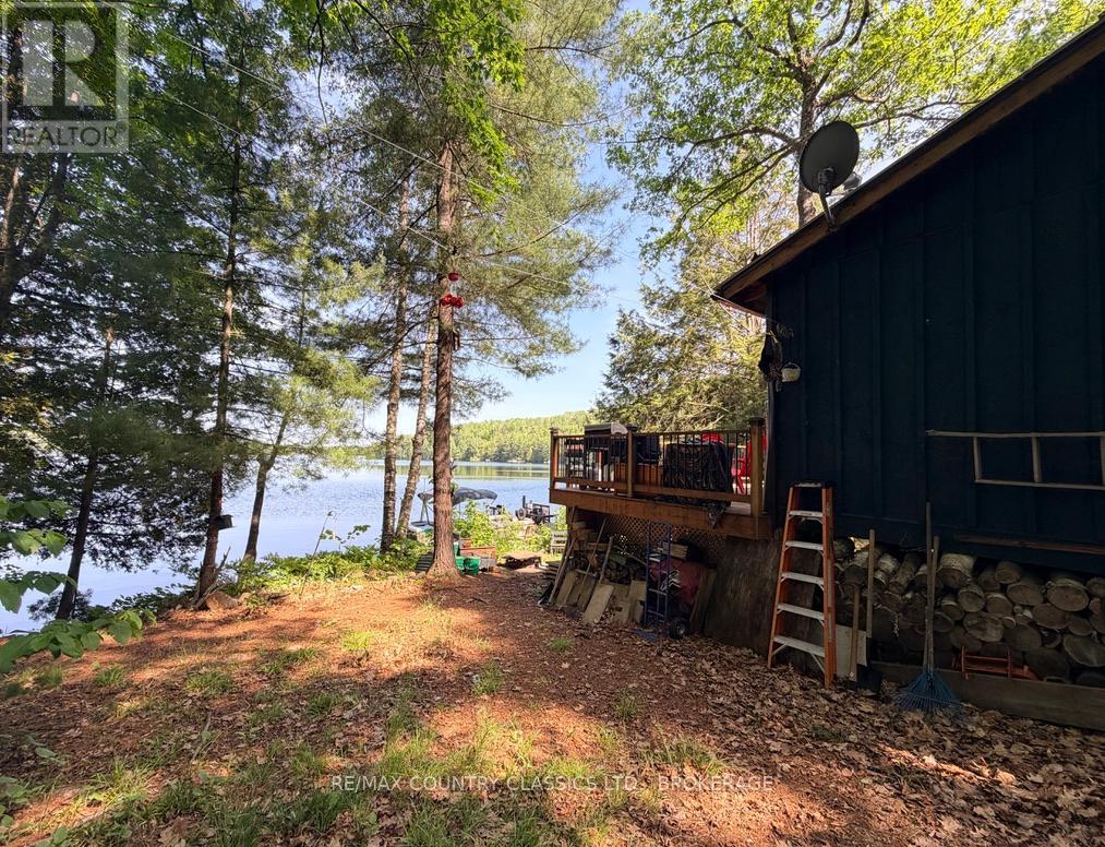 3430 SHABOMEKA LAKE - Image 28