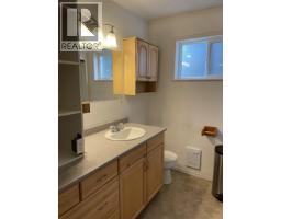 368 Cinnamon Street, Bear Lake, BC V0J3G0 Photo 9