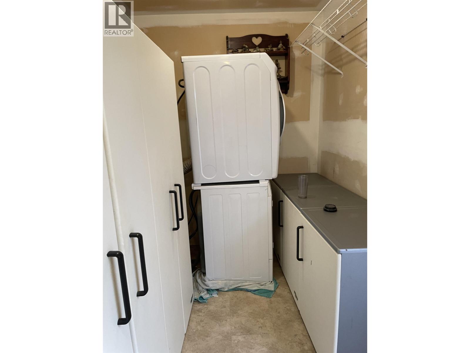 368 CINNAMON STREET - 11