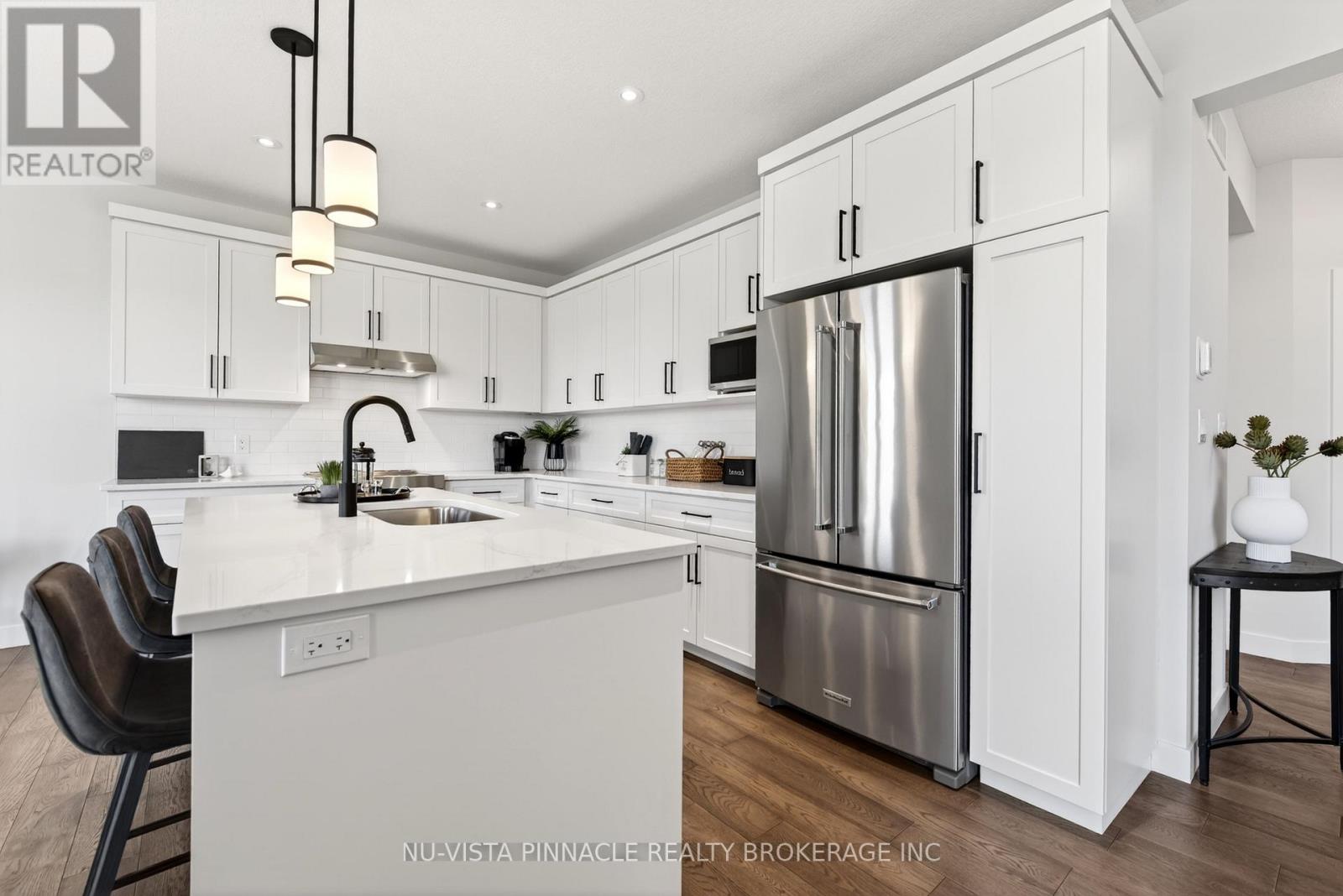 2584 BUROAK DRIVE - 16