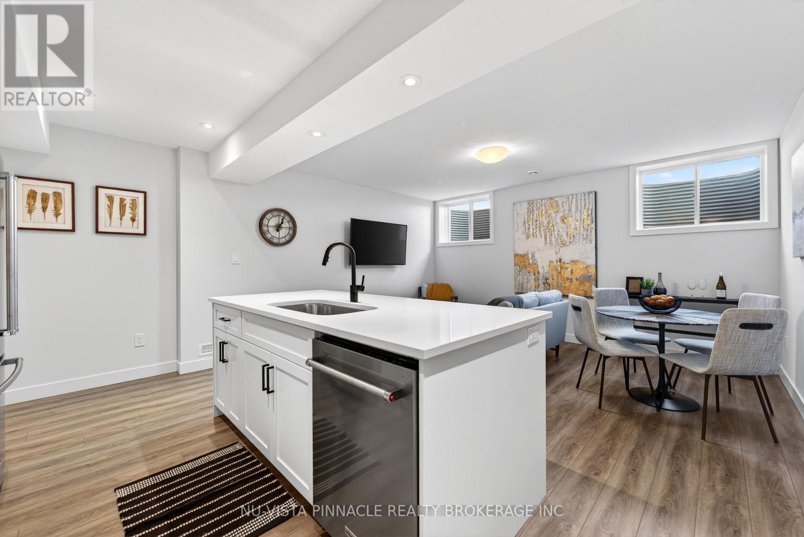 2584 BUROAK DRIVE - 24