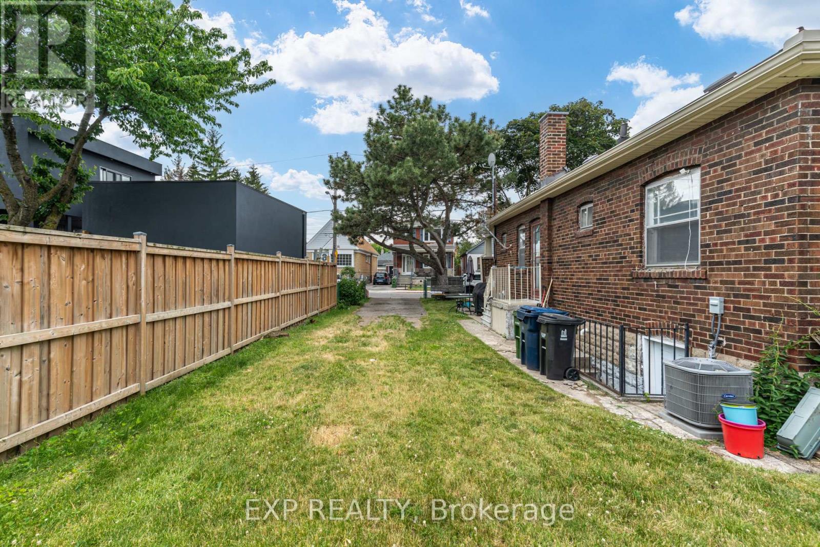 5 LAXIS AVENUE - 15