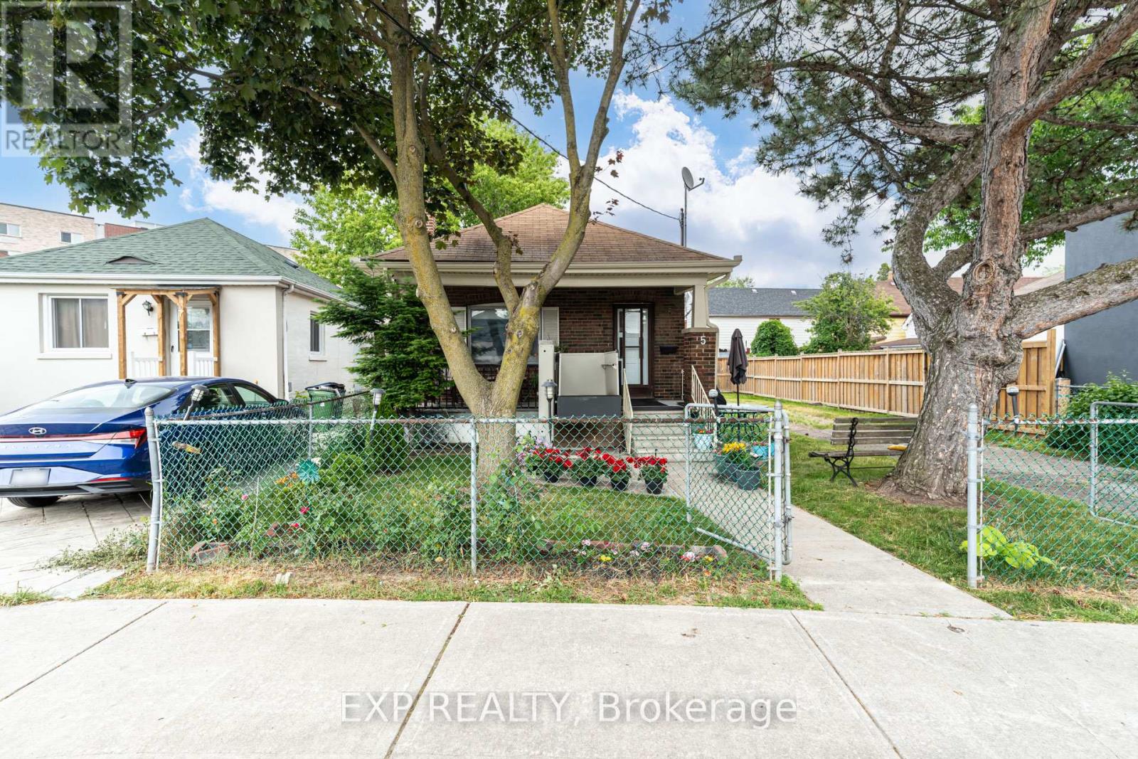 5 LAXIS AVENUE - 2