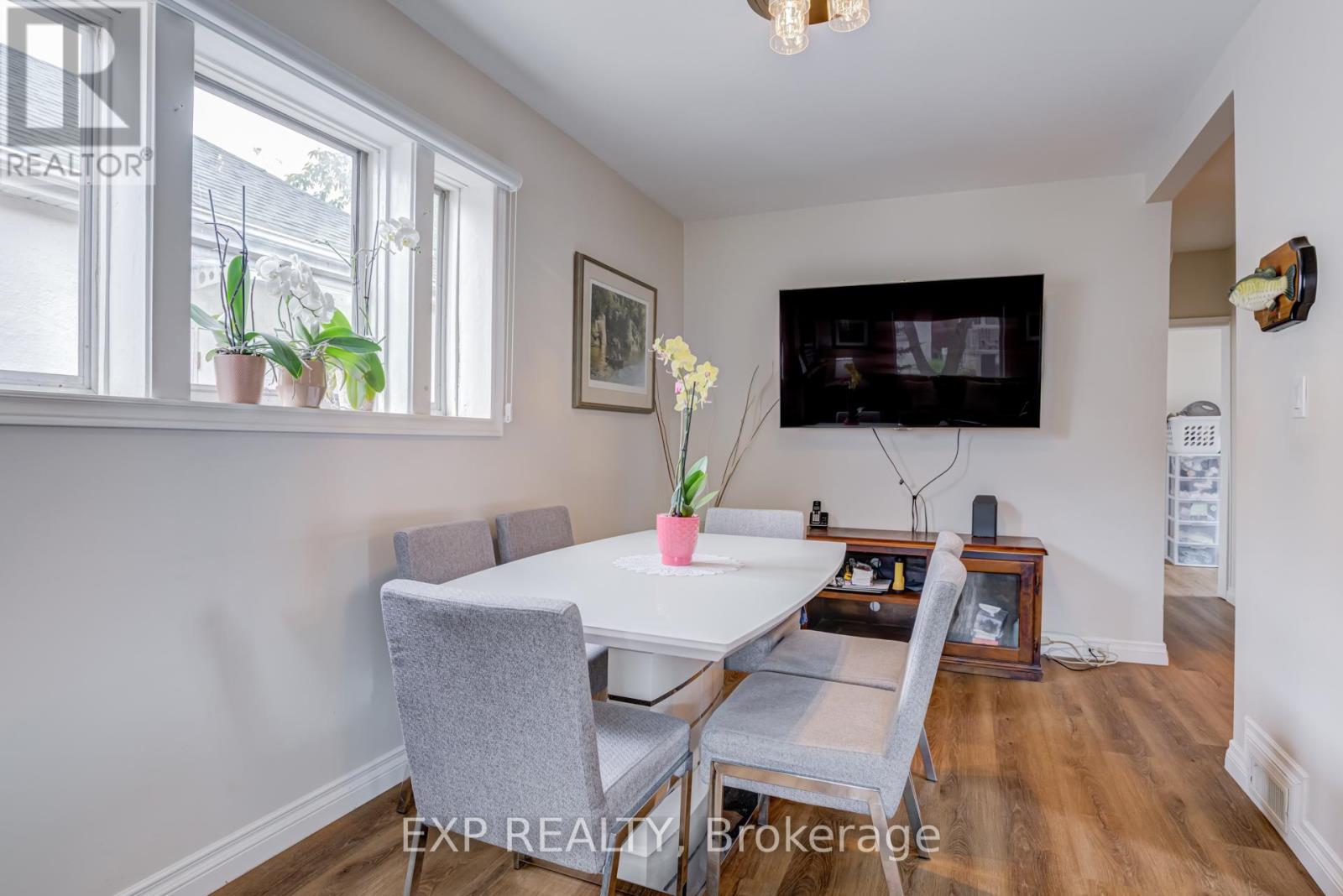 5 LAXIS AVENUE - 8