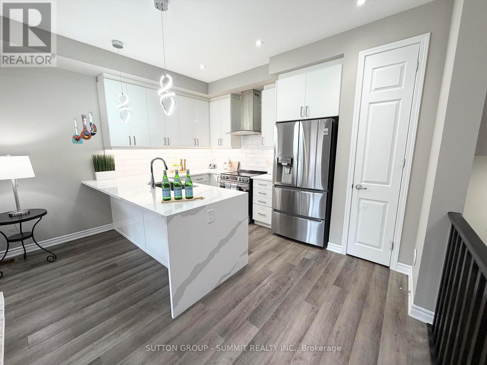 1569 DENISON PLACE - 10
