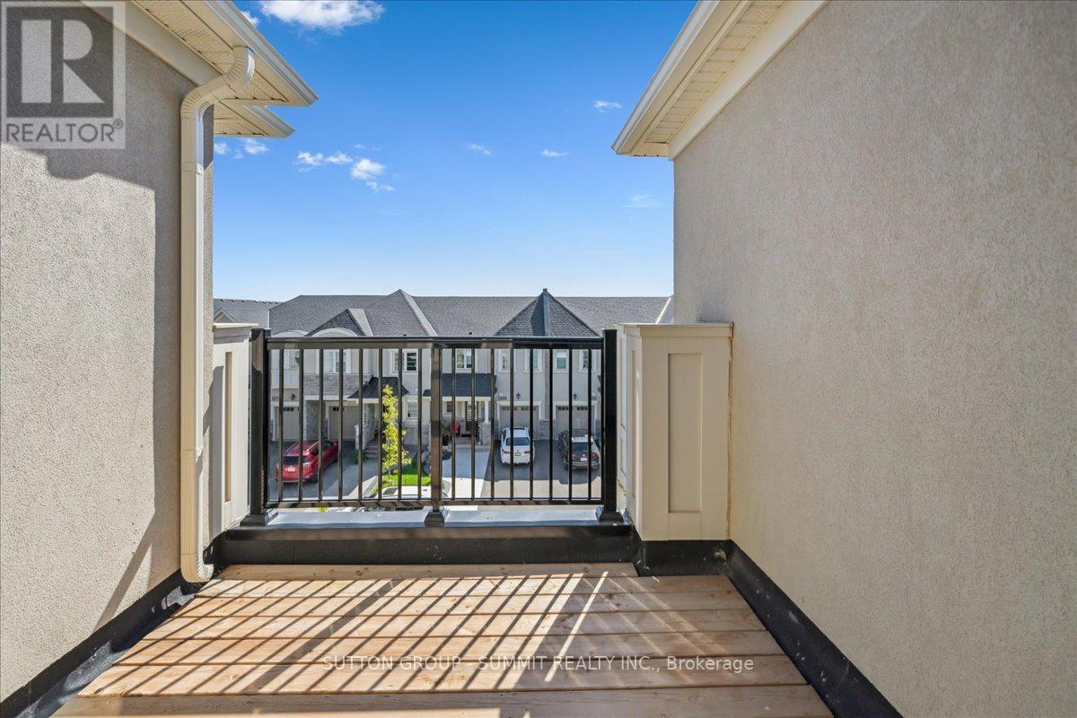 1569 DENISON PLACE - 33