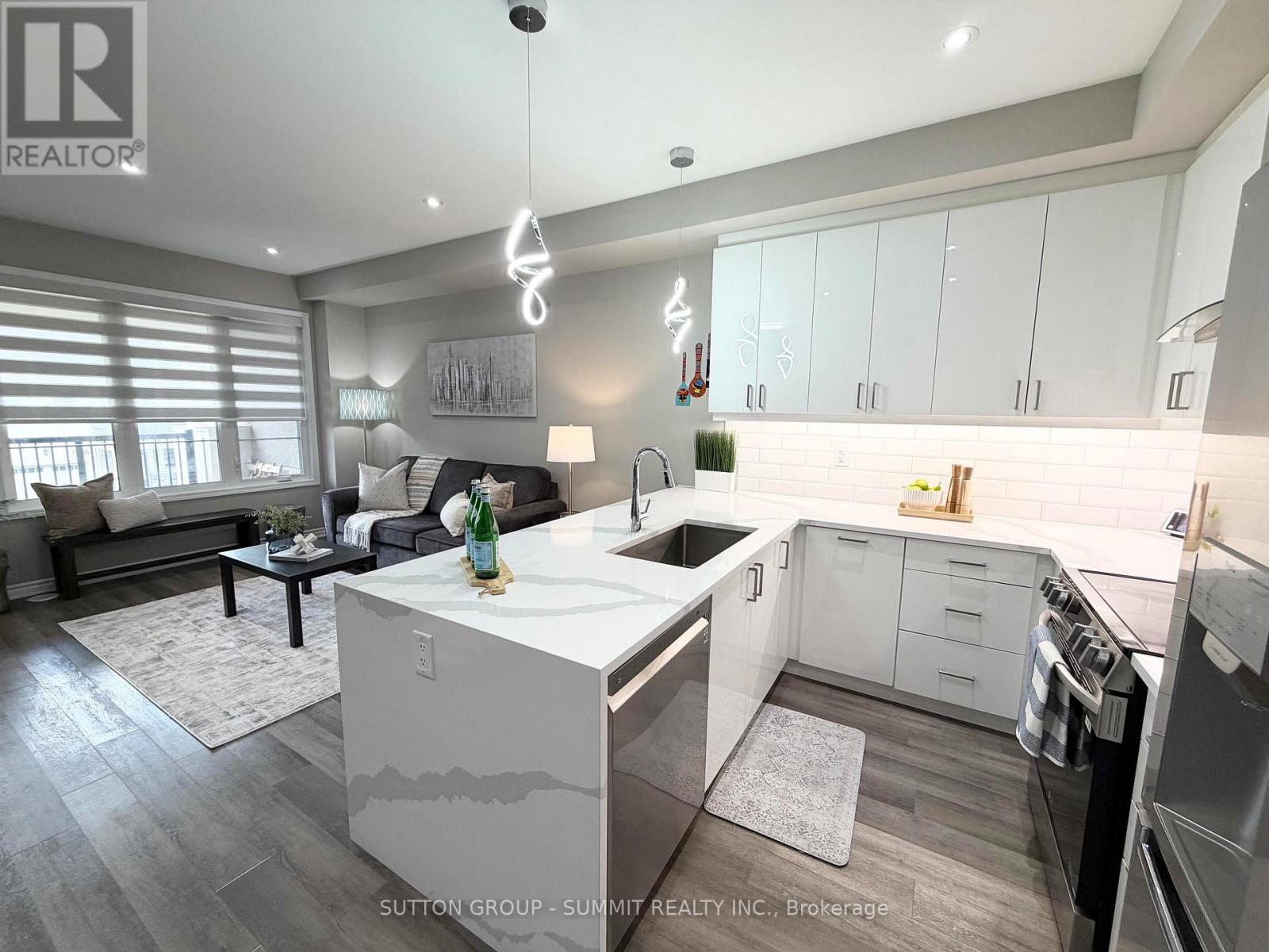 1569 DENISON PLACE - 9