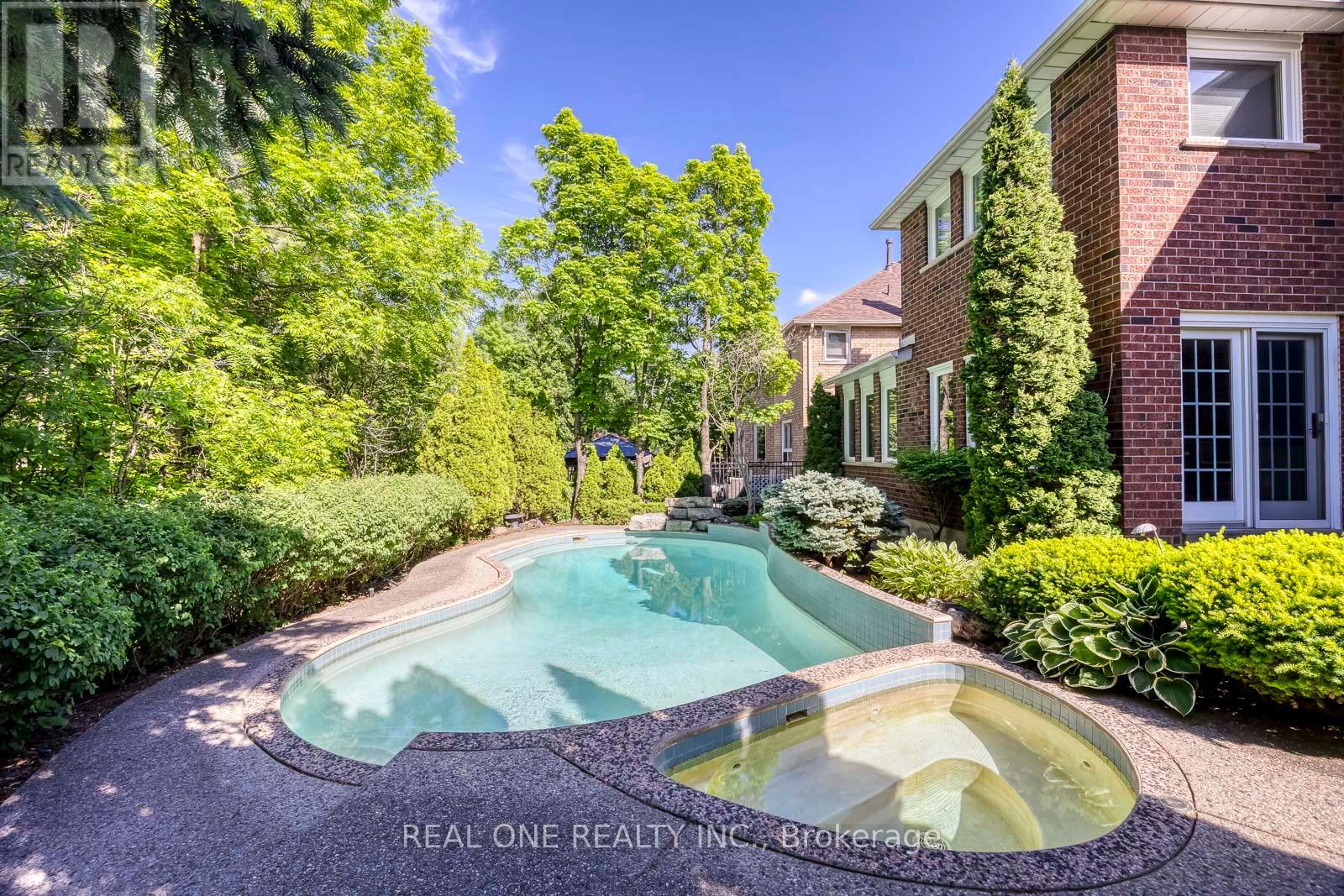 1311 BLACKBURN DRIVE - 44