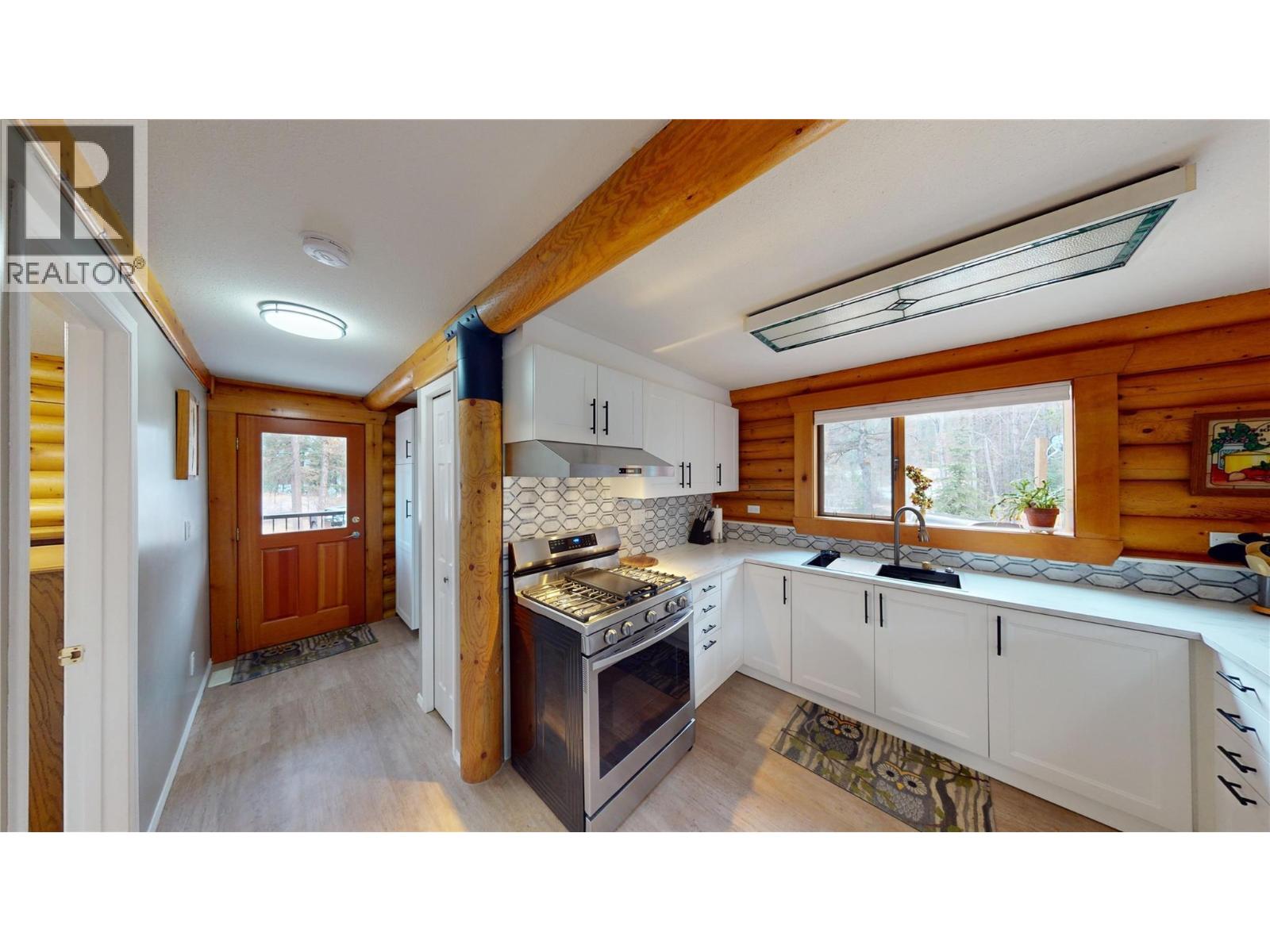 9725 Braunagel Road - 17