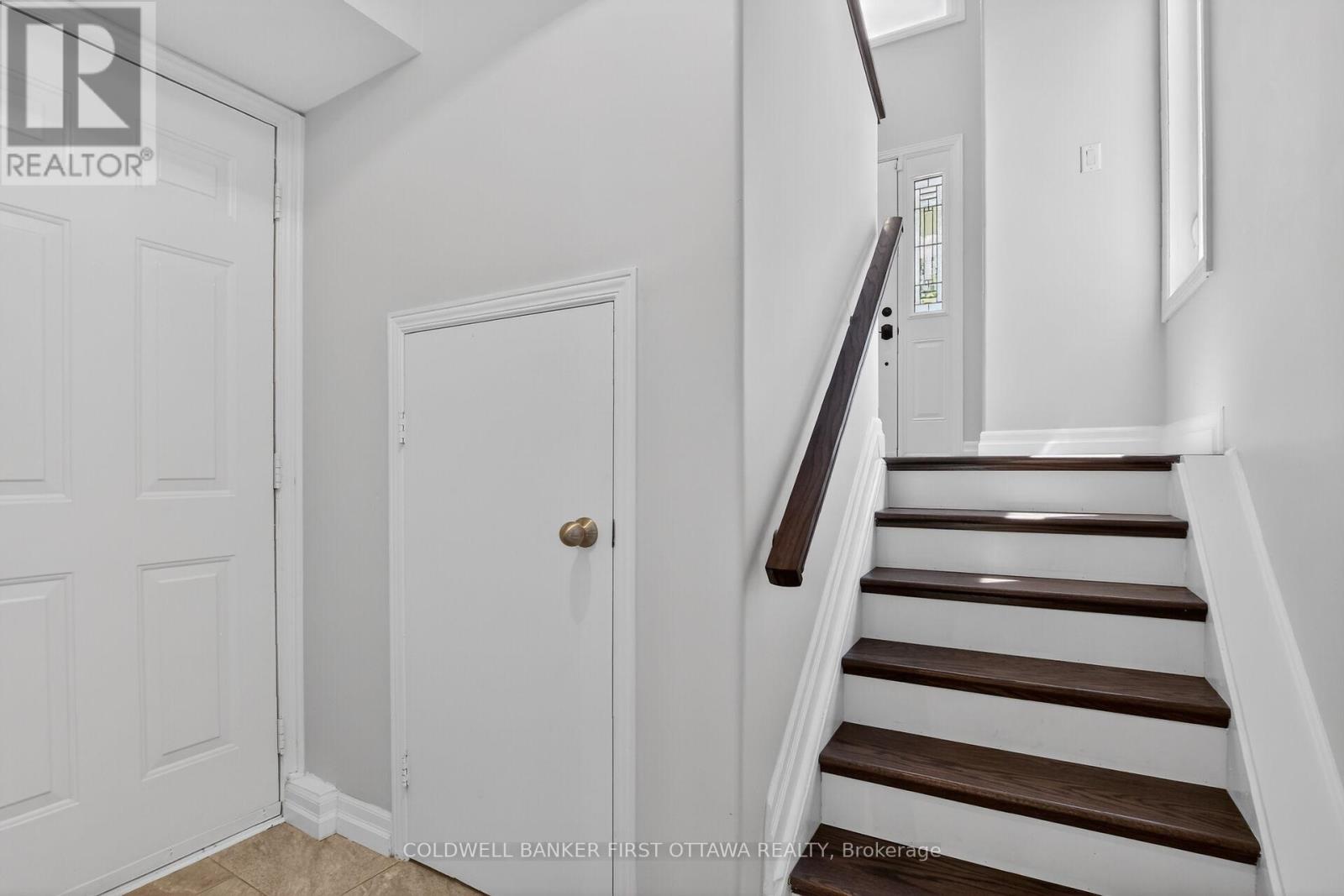 3 Bed, 2 Bath House for Sale in Ottawa – 58 BOULDER WAY, Ottawa – MLS# X13432260 - Image 30