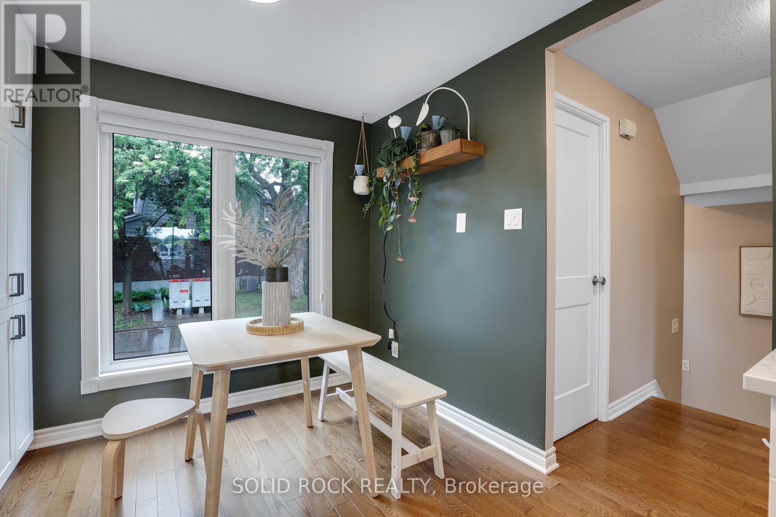 97 BEACHVIEW PRIVATE - 10