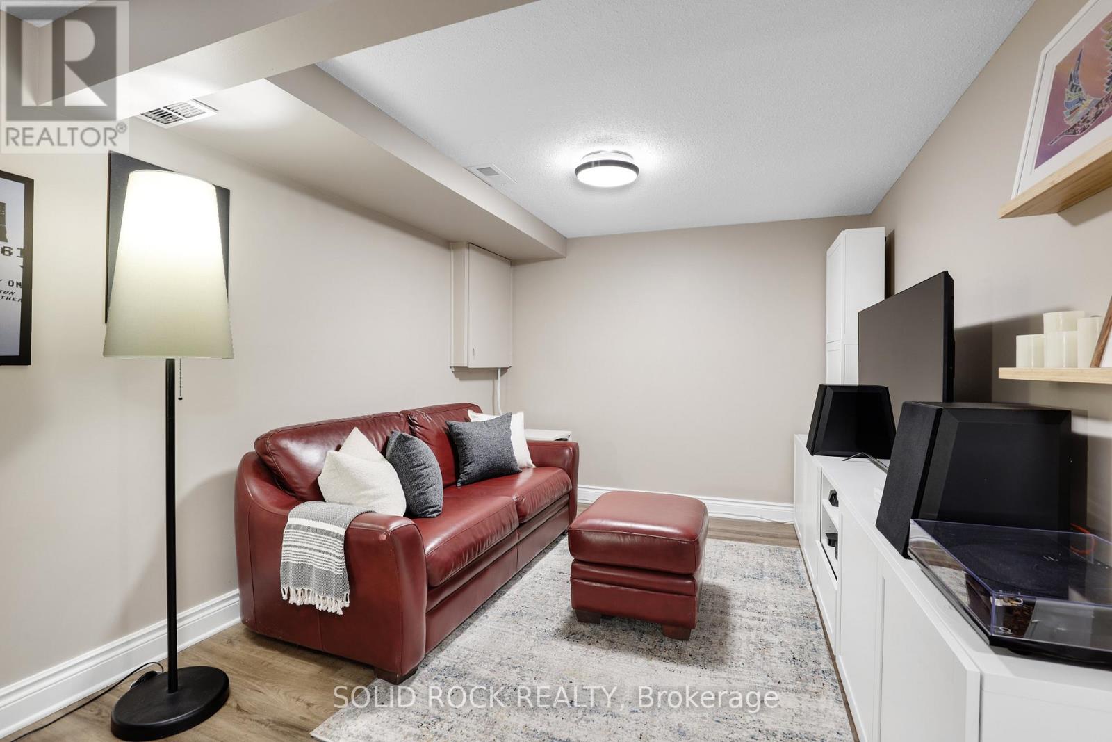 97 BEACHVIEW PRIVATE - 22