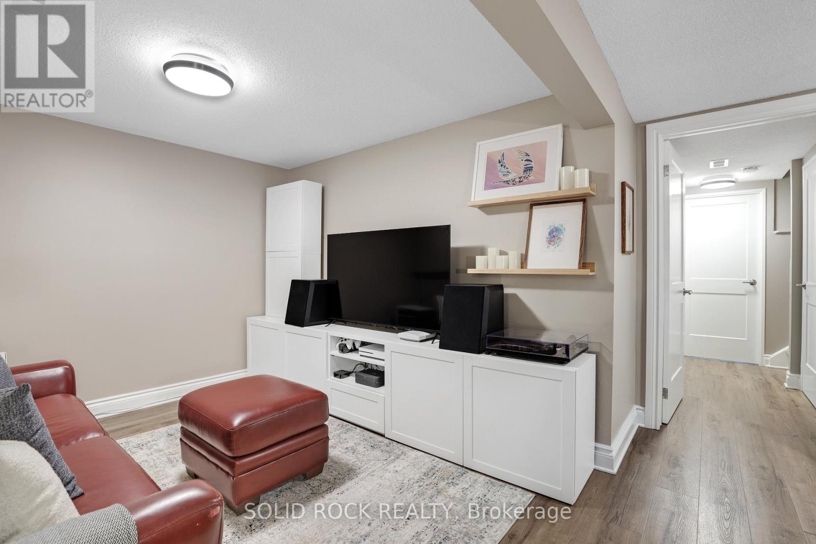 97 BEACHVIEW PRIVATE - 23