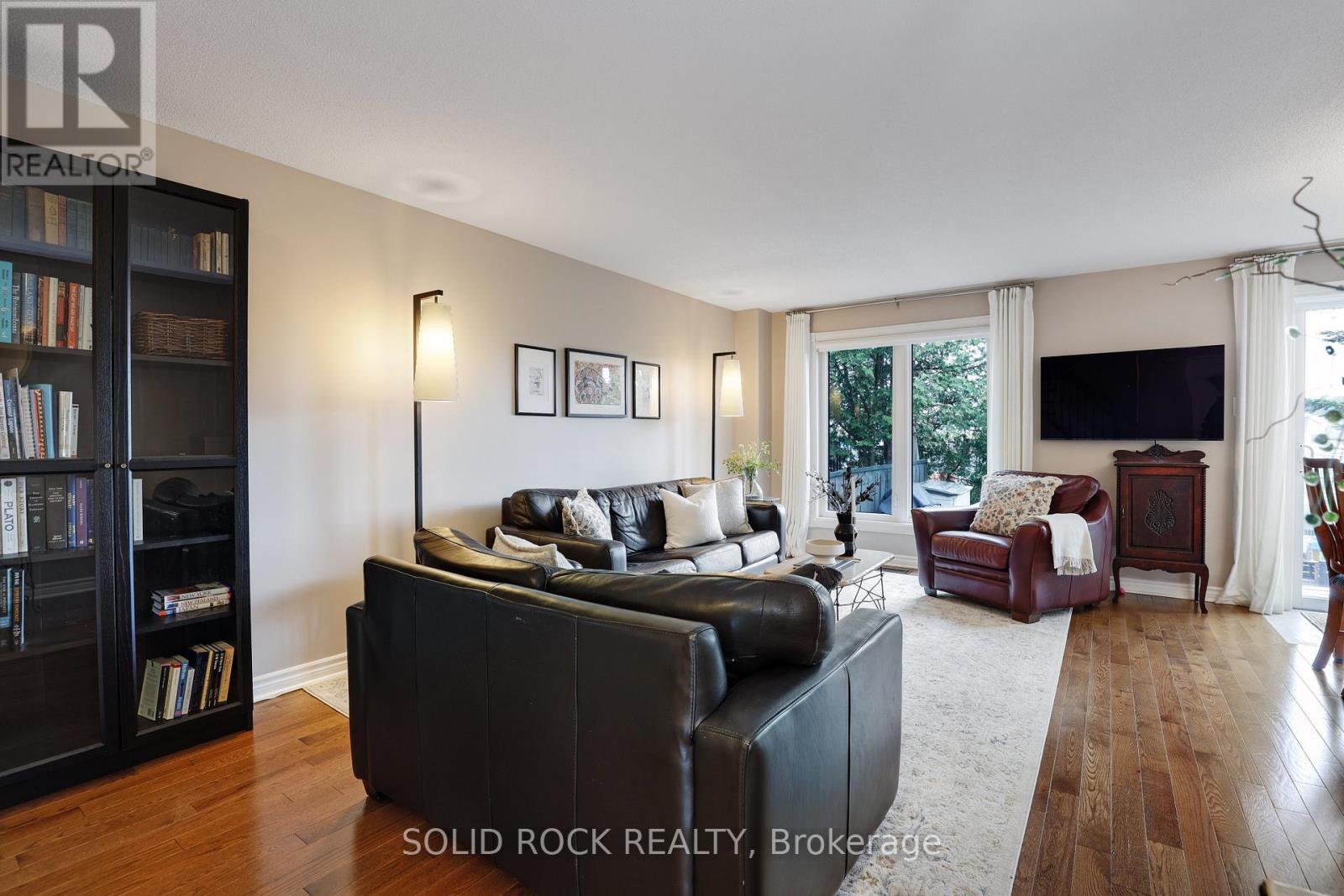 97 BEACHVIEW PRIVATE - 5