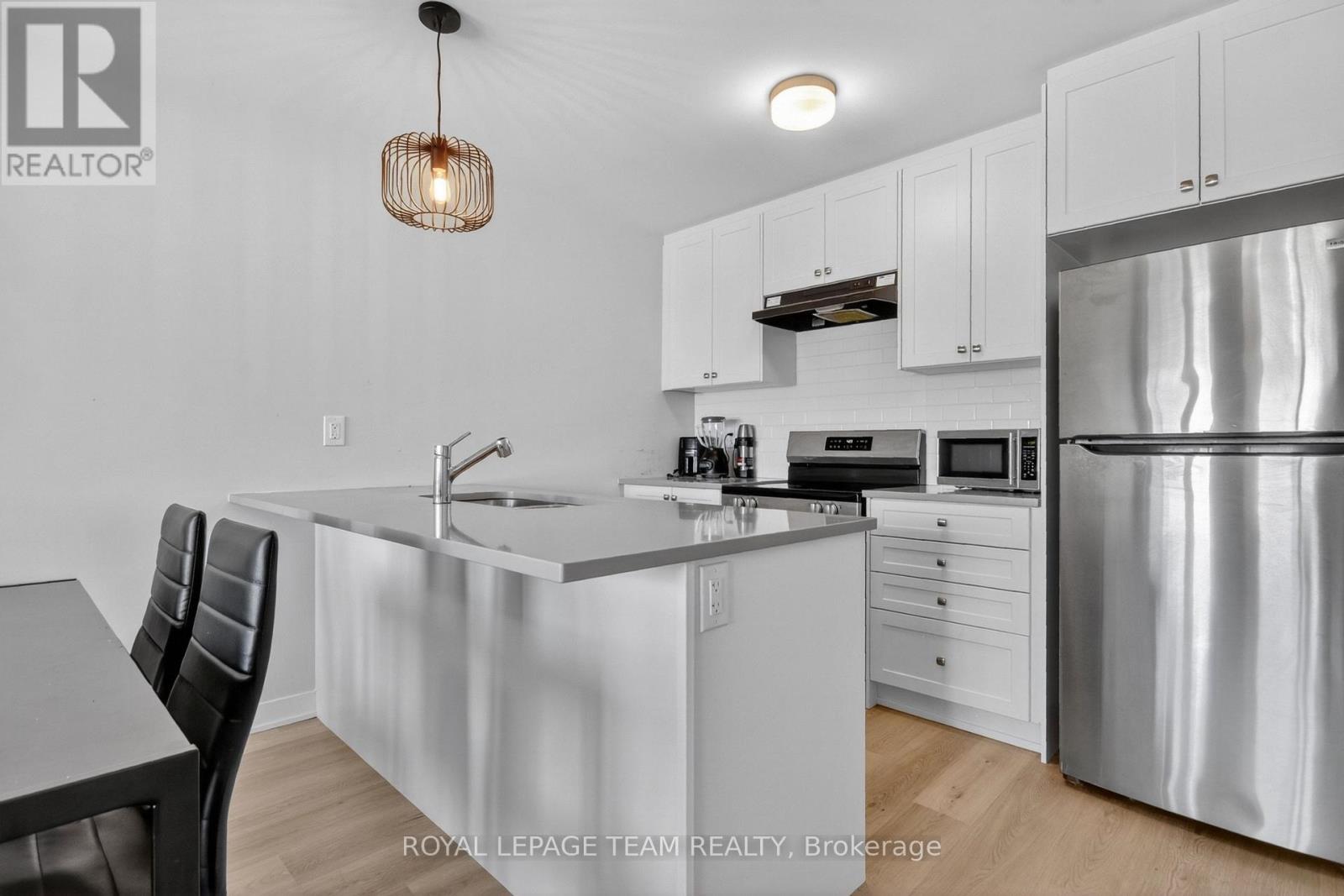 2 Bed, 3 Bath House for Rent in Ottawa – 720 LILLIAN FREIMAN PRIVATE, Ottawa – MLS# X13432334 - Image 20