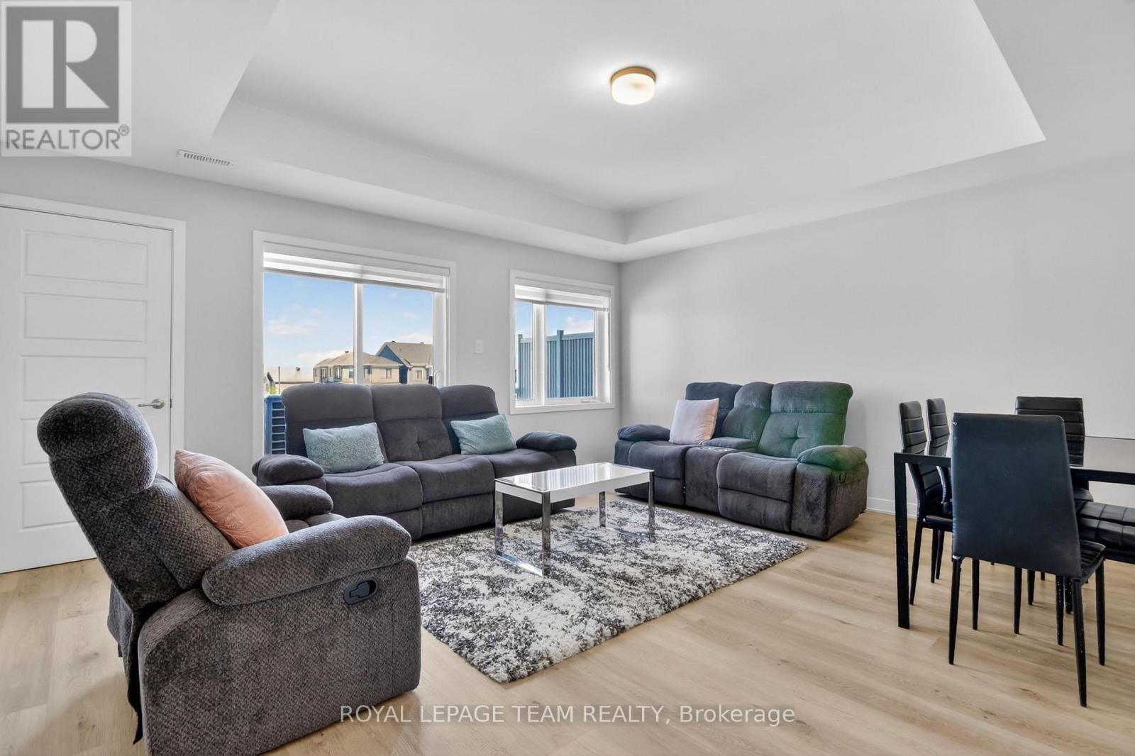2 Bed, 3 Bath House for Rent in Ottawa – 720 LILLIAN FREIMAN PRIVATE, Ottawa – MLS# X13432334 - Image 6