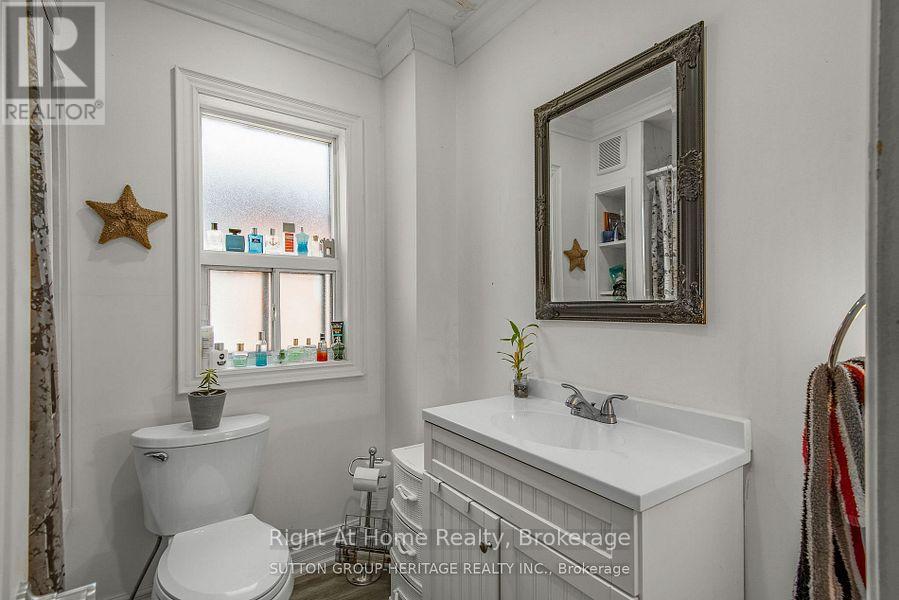 238 ALBERT STREET - 11