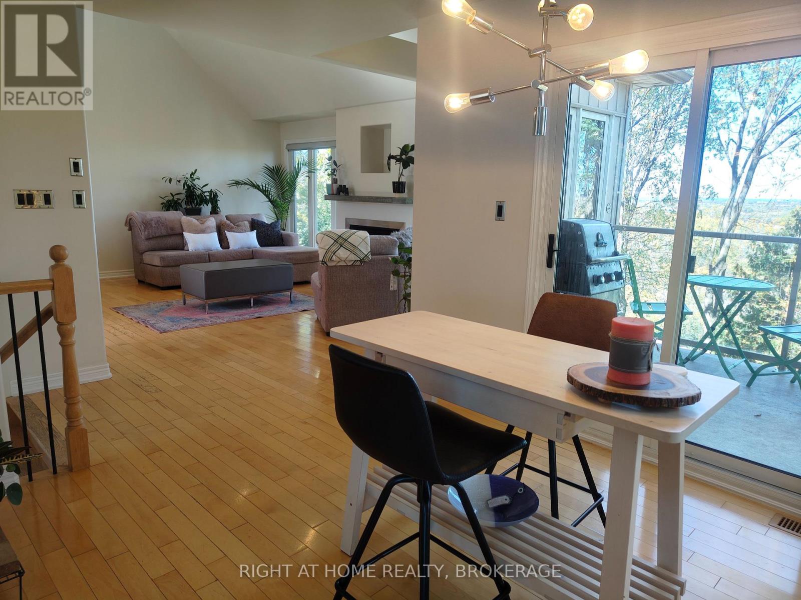 22 URSULA AVENUE - 23