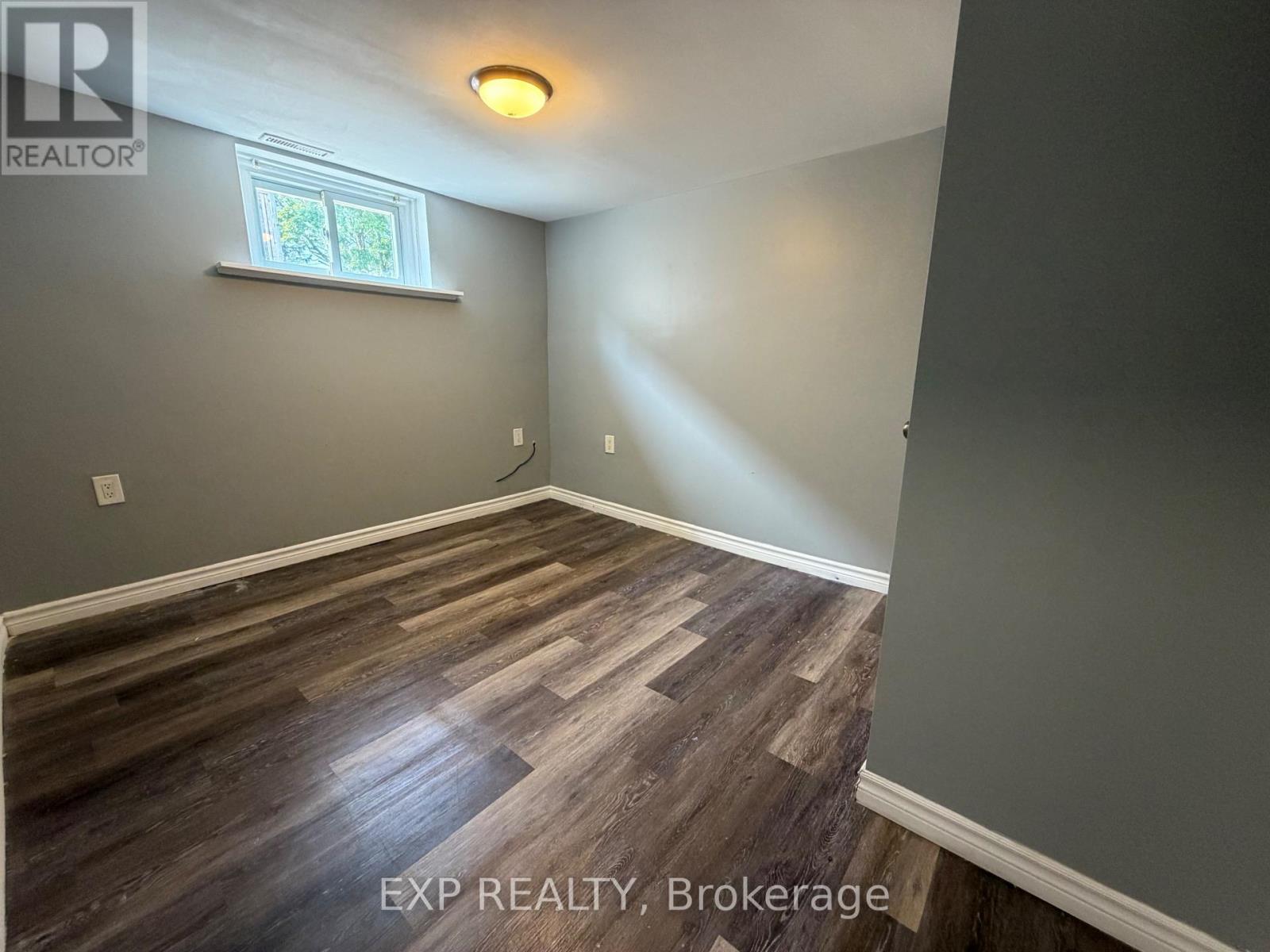36 BRIGHTON AVENUE - 28