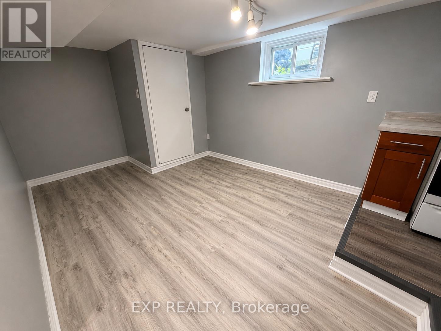 36 BRIGHTON AVENUE - 34