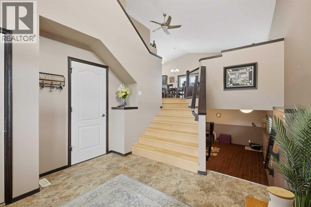 182 Robinson Avenue — photo 26