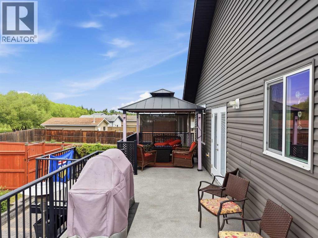 182 Robinson Avenue — photo 13