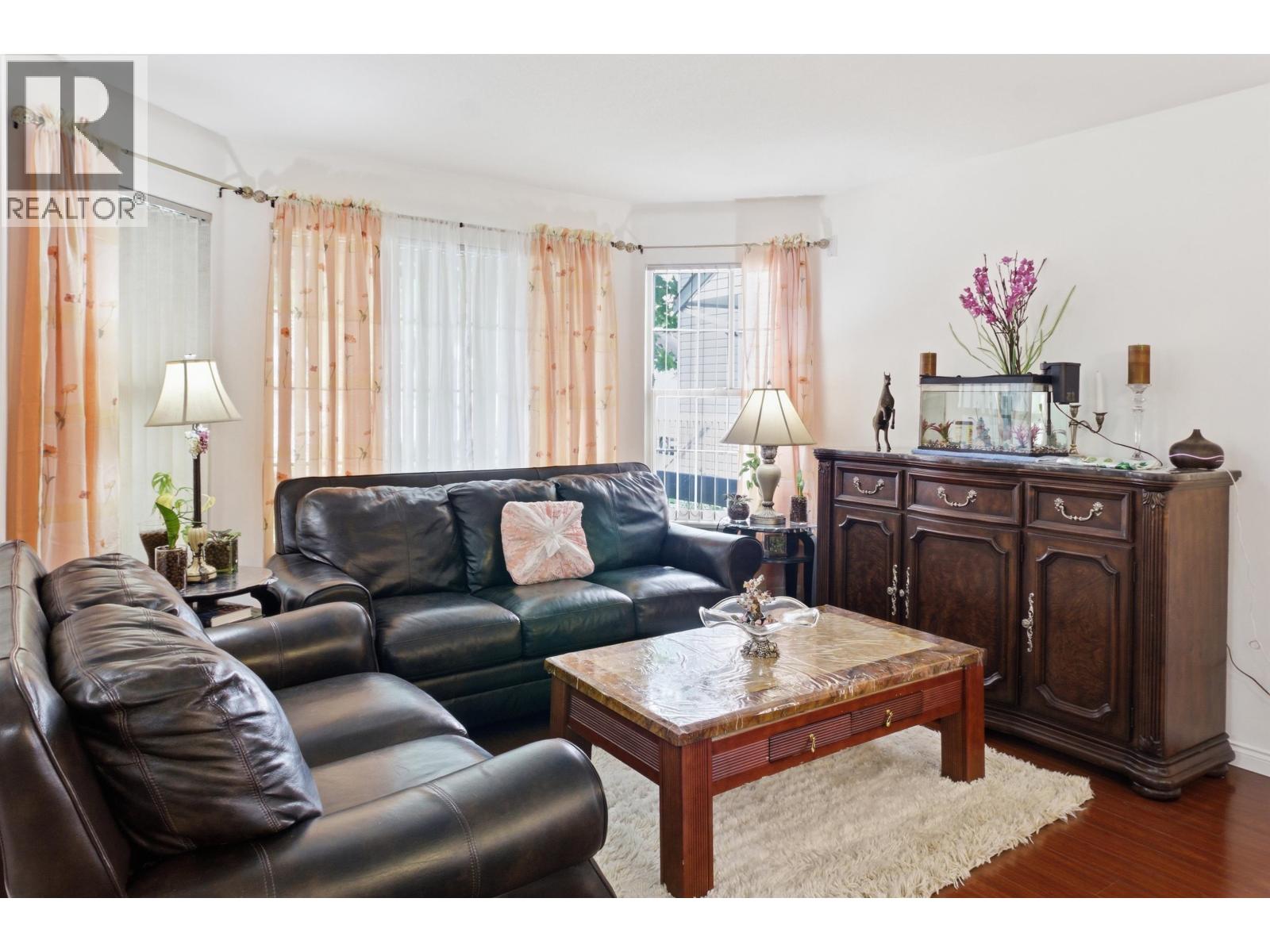 5260 OLIVER Drive, Richmond