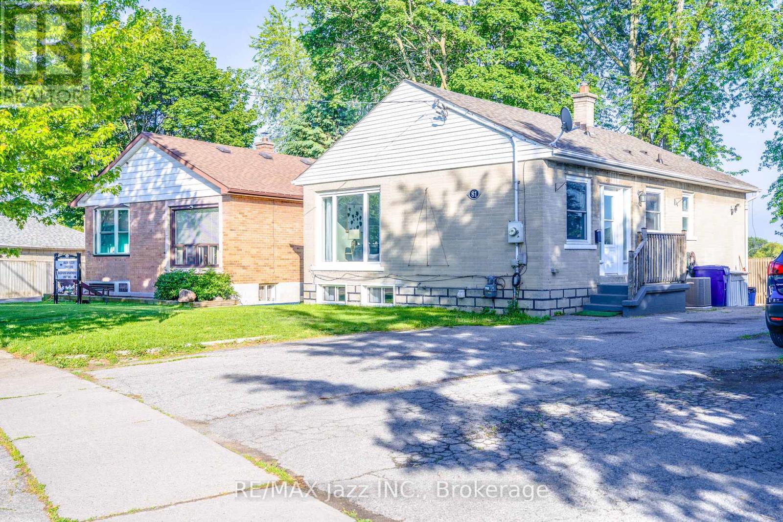 Detached Legal 2-Unit Home, 3+2 Bedrooms