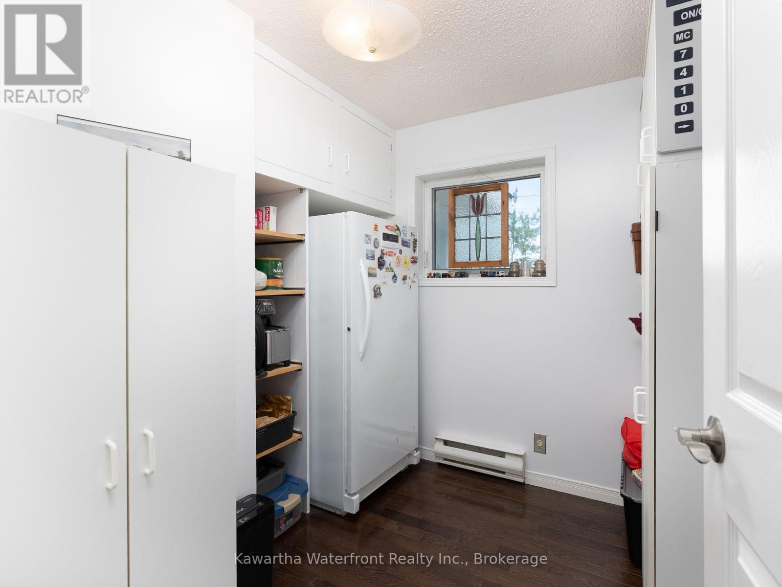 144 BOLSOVER ROAD - 16