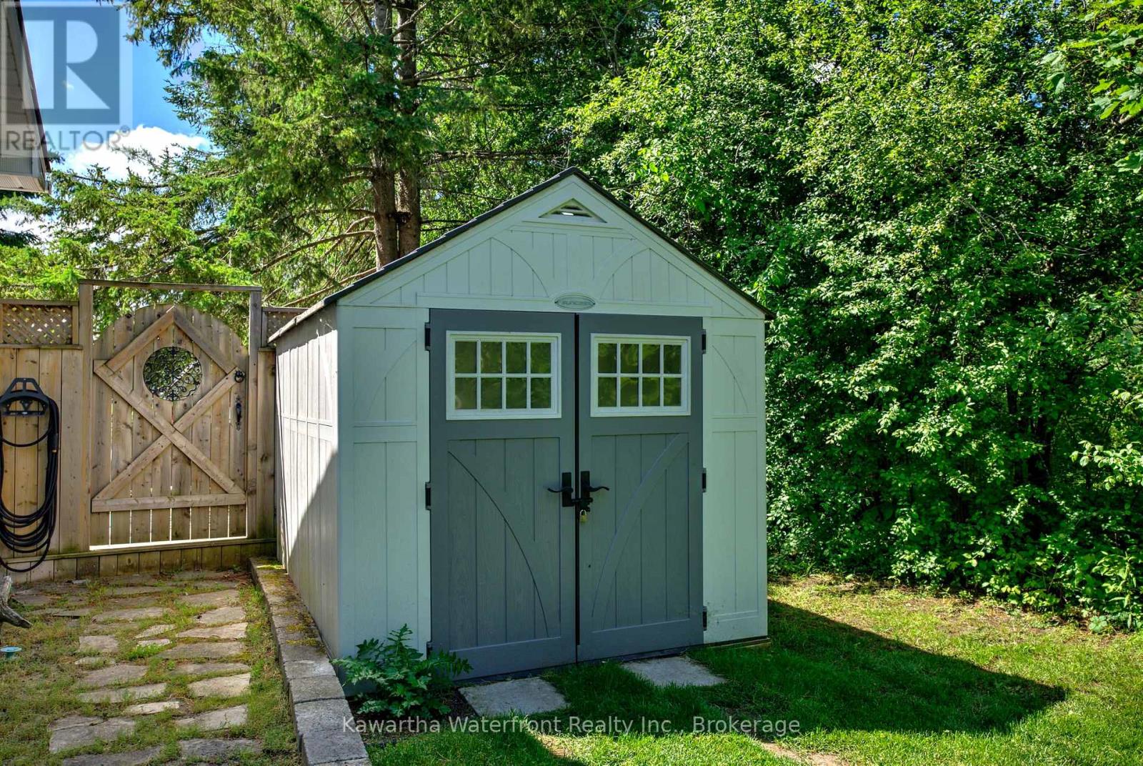 144 BOLSOVER ROAD - 23