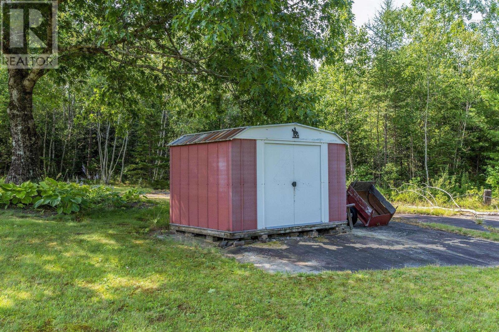 18665 Highway 103 - 19
