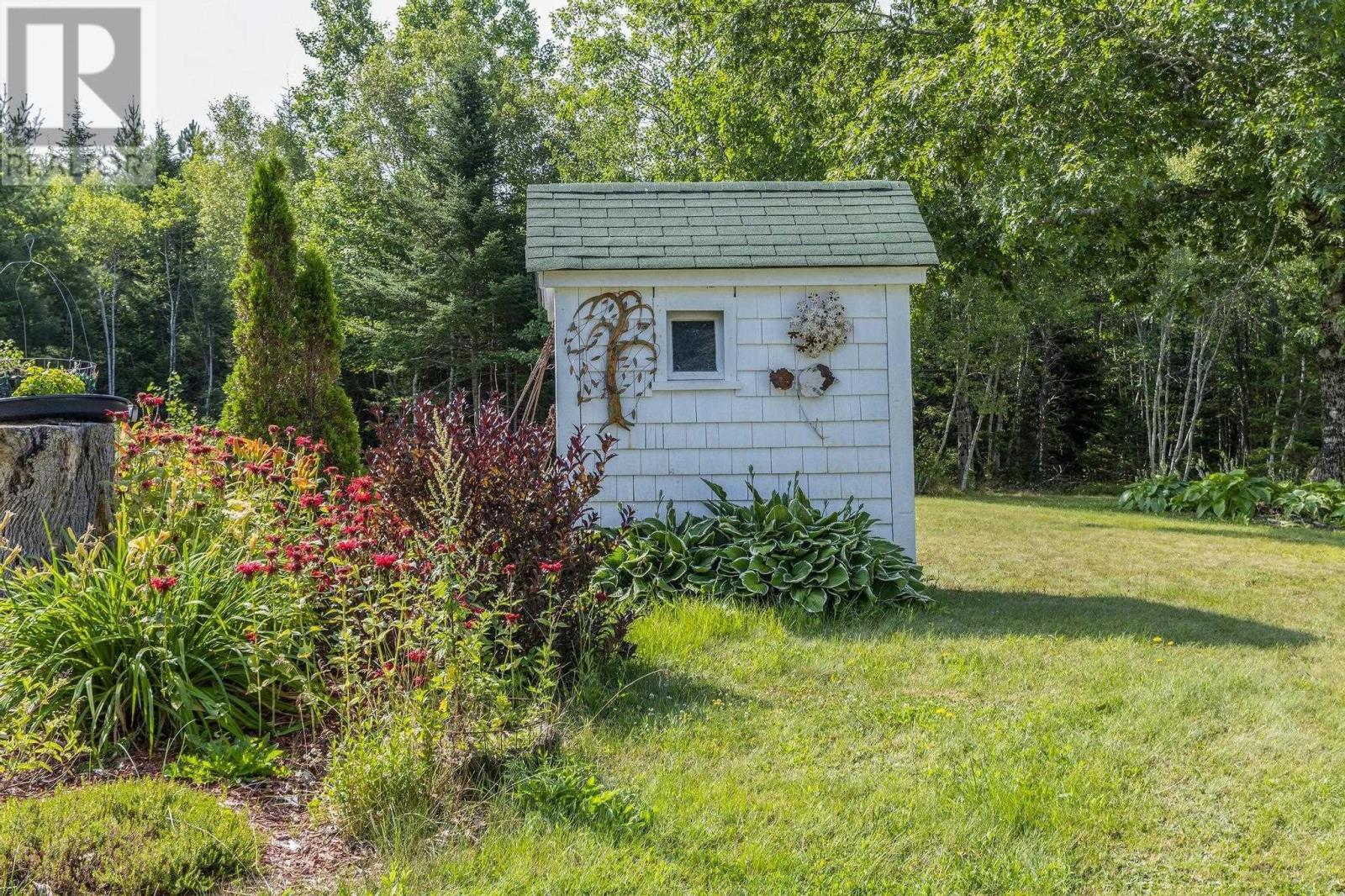 18665 Highway 103 - 18