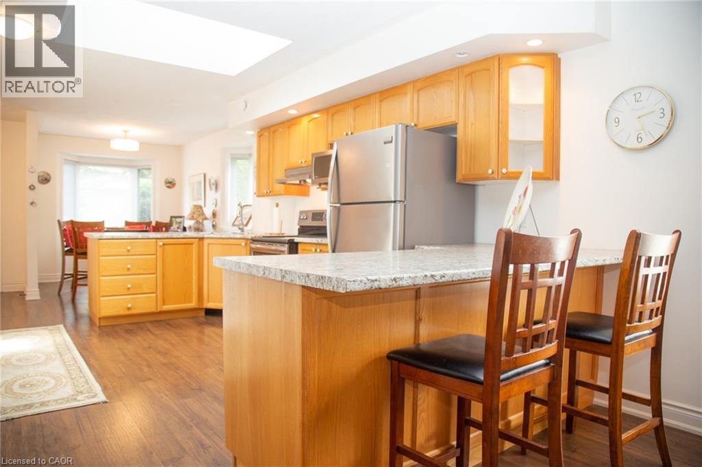 630 GREENOCK Street - 11