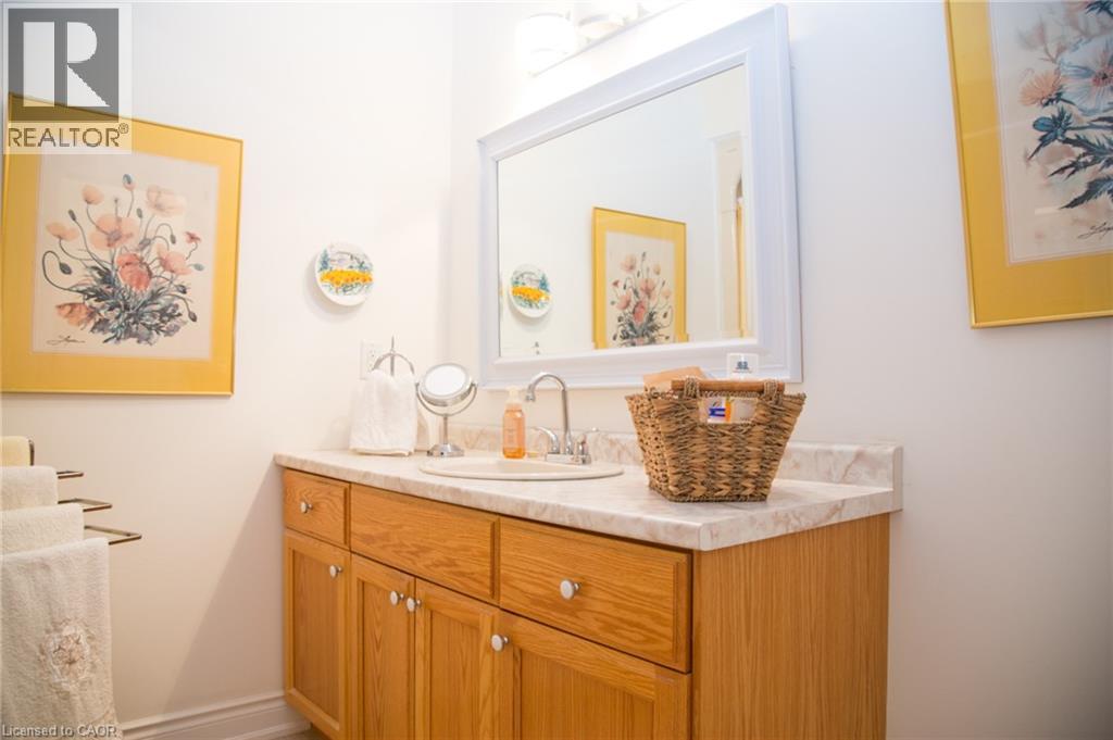 630 GREENOCK Street - 21