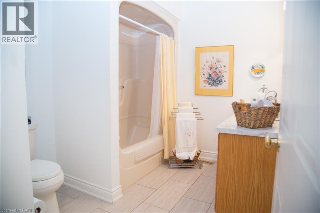 630 GREENOCK Street - 29